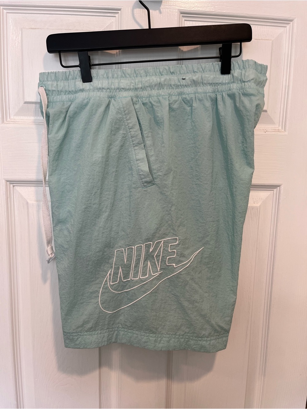 Nike Men's Woven Alumni Shorts